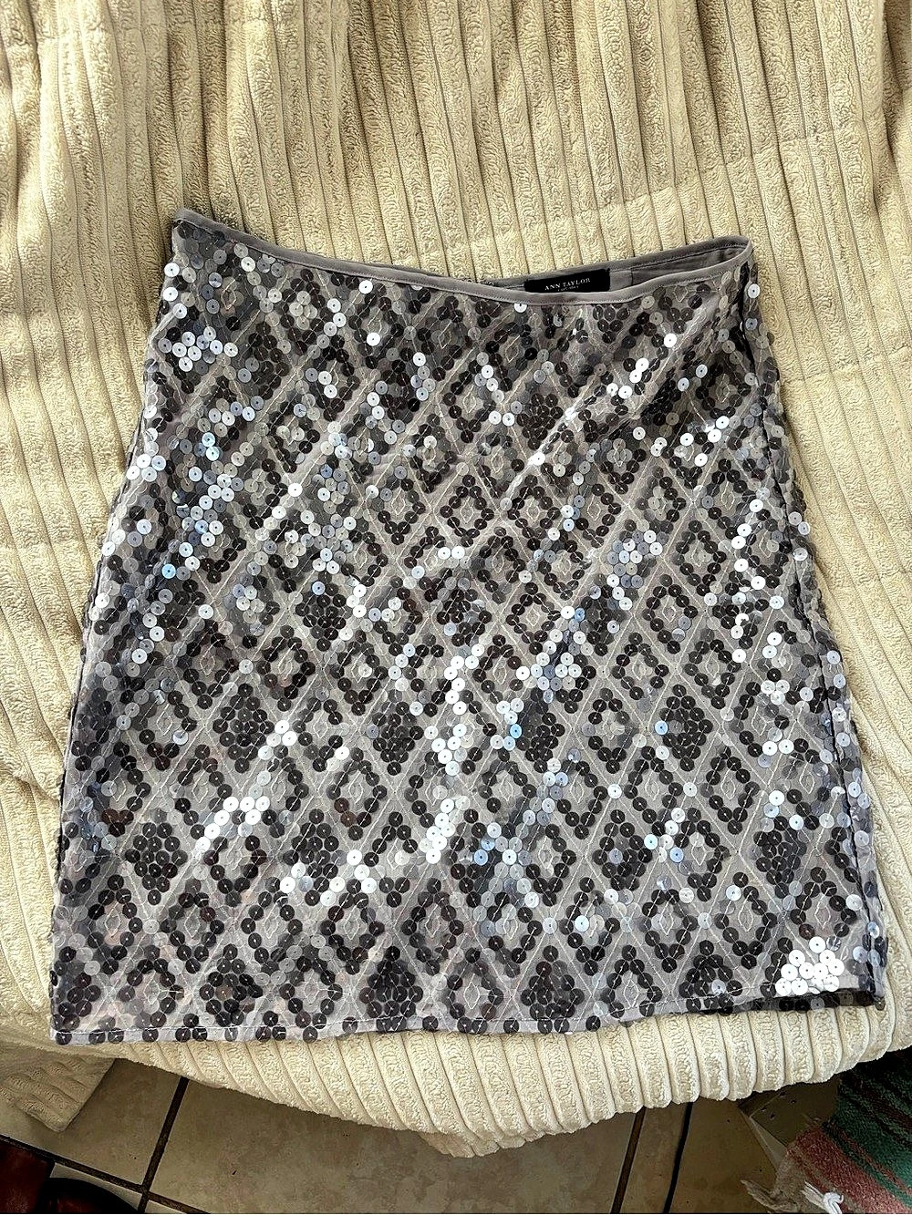 Ann Taylor Sequin Mini Skirt Gray & Silver Medium